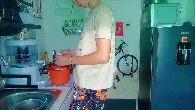 Andy gray online show from December 4, 11:52 am