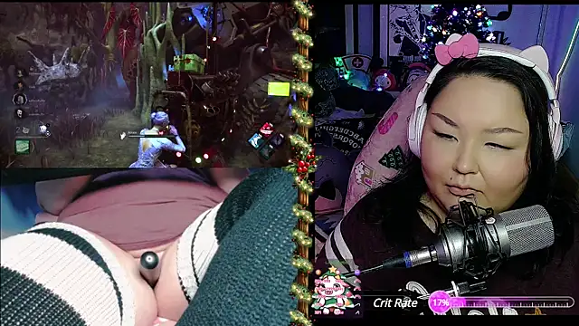 Snapshot of EmGreens chatting on December 28, 10:36 am EmGreens online show from December 28, 10:36 am