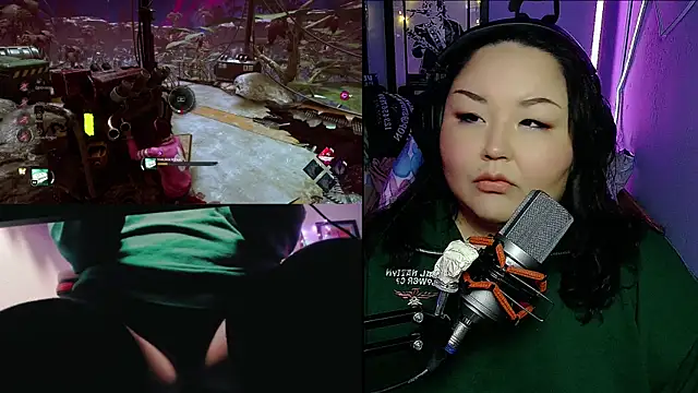 Snapshot of EmGreens chatting on March 16, 3:47 am EmGreens online show from March 16, 3:47 am