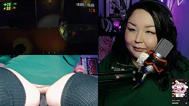 Snapshot of EmGreens chatting on March 16, 10:00 am EmGreens online show from March 16, 10:00 am