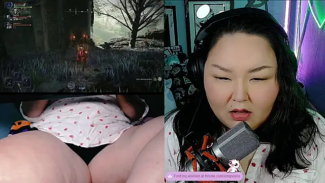 Snapshot of EmGreens chatting on September 27, 2:27 am EmGreens online show from September 27, 2:27 am