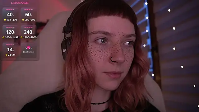 juliapie online show from January 12, 6:49 am