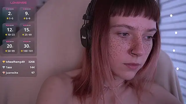 juliapie online show from February 12, 8:38 am