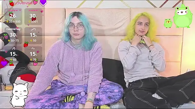 -kisa  online show from October 19, 2:45 am