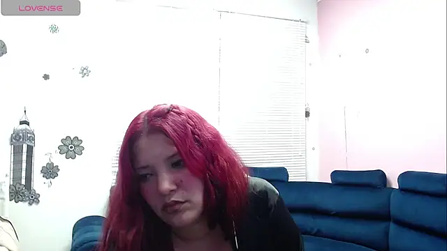 brithany smiith  online show from January 28, 5:22 am