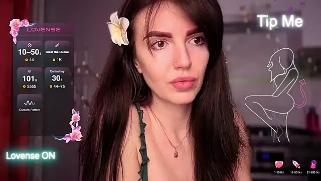 Snapshot of Wonder_Power chatting on February 3, 12:04 am Wonder Power online show from February 3, 12:04 am