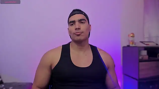 JamesGraay online show from January 13, 12:21 pm