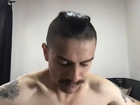 HorrorotikA online show from April 6, 3:57 pm