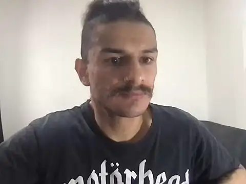 HorrorotikA online show from April 9, 6:46 pm