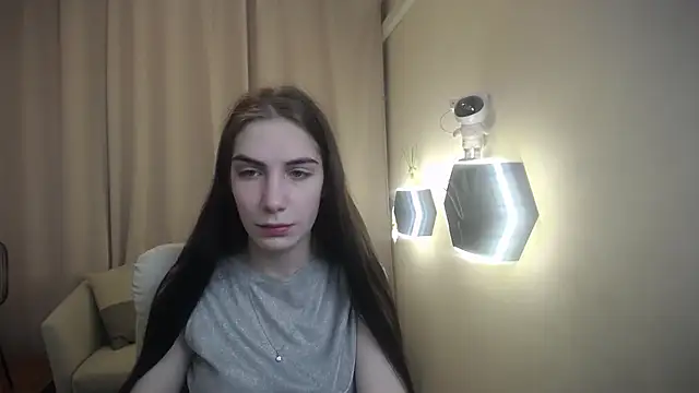 Snapshot of NikaStark_ chatting on April 21, 6:44 pm NikaStark online show from April 21, 6:44 pm