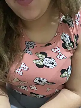 yassminsexy22 online show from February 4, 12:44 pm