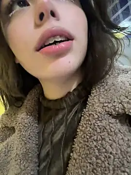 pantyless online show from January 26, 1:41 am