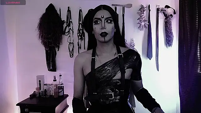 Snapshot of akinoro_ chatting on October 31, 8:10 pm akinoro online show from October 31, 8:10 pm