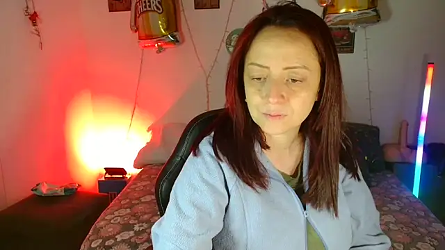 Snapshot of catalinamommyx chatting on October 20, 5:19 am catalinamommyx online show from October 20, 5:19 am