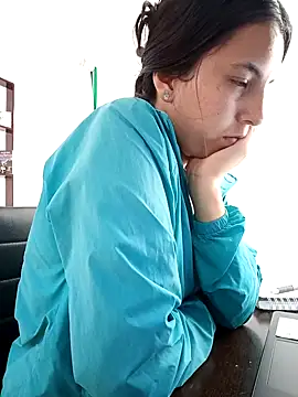 Bonny Klote online show from March 5, 8:42 pm