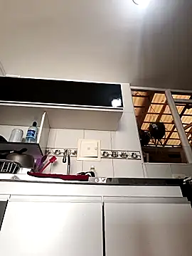 Bonny Klote online show from March 6, 2:40 pm