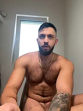 Snapshot of LoveIsBlind_ chatting on December 8, 7:26 am LoveIsBlind  online show from December 8, 7:26 am