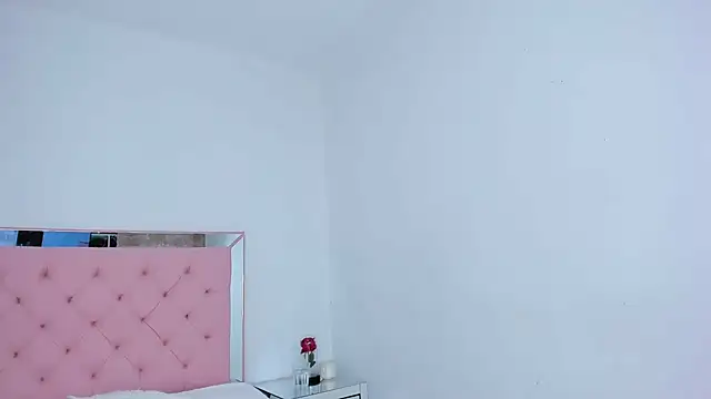 Snapshot of _violetadulce chatting on February 27, 6:50 am  violetadulce online show from February 27, 6:50 am