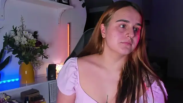 evy orange1 online show from February 27, 3:06 am