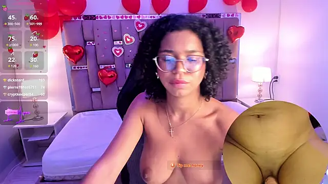 MilaHall  online show from February 7, 9:58 am