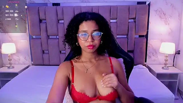 MilaHall  online show from March 15, 4:13 am