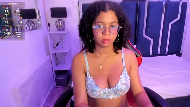 MilaHall  online show from October 5, 4:00 am