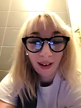 Giuliana baby online show from March 7, 9:18 am