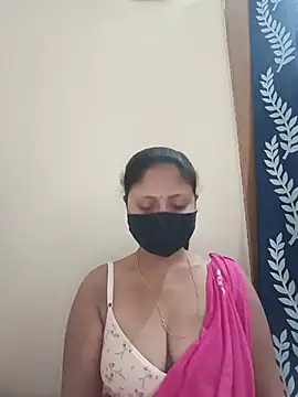 Snapshot of Anjali_88 chatting on May 25, 9:37 am Anjali 88 online show from May 25, 9:37 am