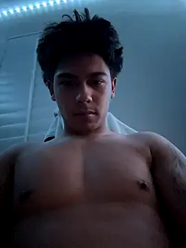 ilov3bigbootylatinas online show from November 9, 6:12 am