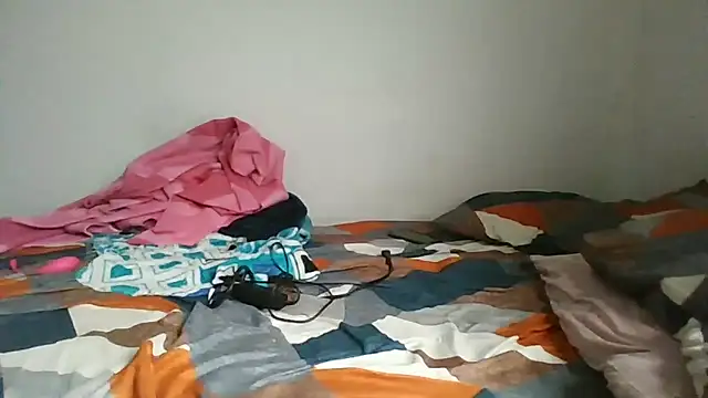 Ivon-09 online show from March 22, 11:57 am