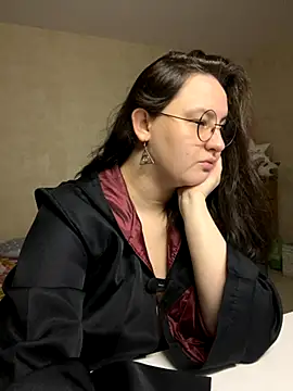 Snapshot of hungry1bunny chatting on November 15, 5:42 pm hungry1bunny online show from November 15, 5:42 pm