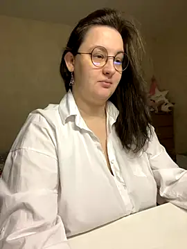 Snapshot of hungry1bunny chatting on November 24, 7:46 pm hungry1bunny online show from November 24, 7:46 pm