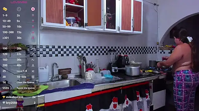 Sharon hils online show from December 20, 11:10 am