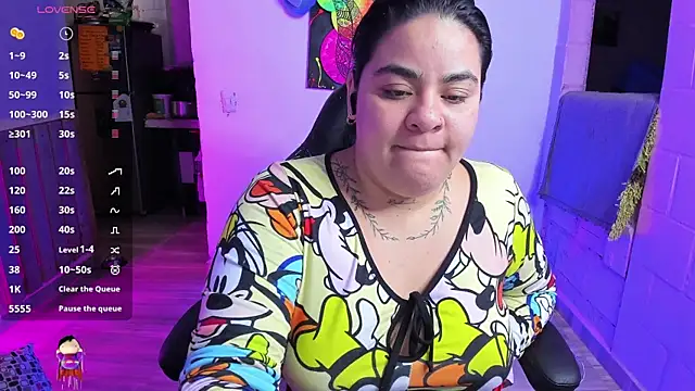 Sharon hils online show from February 11, 9:35 pm