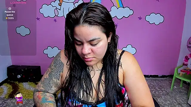 Sharon hils online show from April 14, 12:11 pm