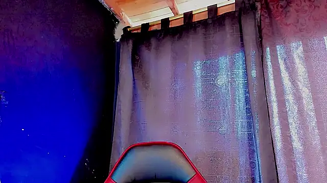 Snapshot of HELEM__S7 chatting on February 11, 8:20 pm HELEM S7 online show from February 11, 8:20 pm