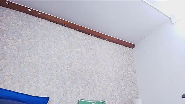 Snapshot of nicol_f chatting on November 8, 3:07 am nicol f online show from November 8, 3:07 am