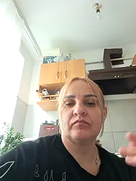 Malichkaanna30 online show from April 12, 8:52 am