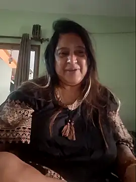 Hot Queen77 online show from February 8, 10:18 am