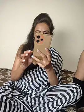 Raat ki rani  online show from January 2, 6:56 pm