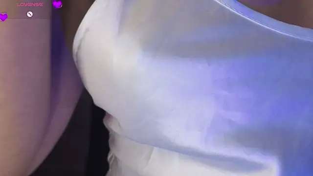 missy taylor  online show from December 15, 7:51 pm