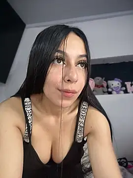 DulceMiia  online show from May 22, 9:53 pm