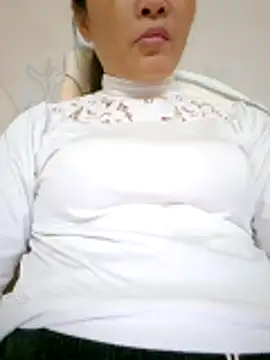 Snapshot of Lovepussyhair chatting on January 6, 12:53 pm Lovepussyhair online show from January 6, 12:53 pm