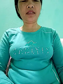 Snapshot of Lovepussyhair chatting on February 10, 9:41 pm Lovepussyhair online show from February 10, 9:41 pm