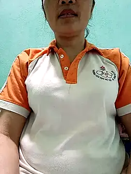 Snapshot of Lovepussyhair chatting on February 23, 8:39 pm Lovepussyhair online show from February 23, 8:39 pm