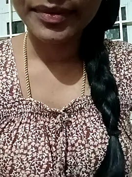 Snapshot of Ambika01 chatting on December 25, 1:09 pm Ambika01 online show from December 25, 1:09 pm