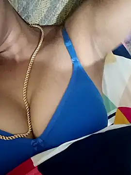 Snapshot of Ambika01 chatting on December 29, 10:45 am Ambika01 online show from December 29, 10:45 am