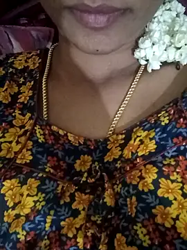 Snapshot of Ambika01 chatting on February 23, 1:32 pm Ambika01 online show from February 23, 1:32 pm