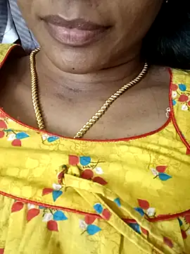 Snapshot of Ambika01 chatting on October 14, 8:15 am Ambika01 online show from October 14, 8:15 am