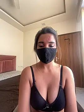 miss lina online show from December 16, 8:31 am